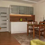 أبارتمنتي دوميك مايسلفسكي شقة كارباش